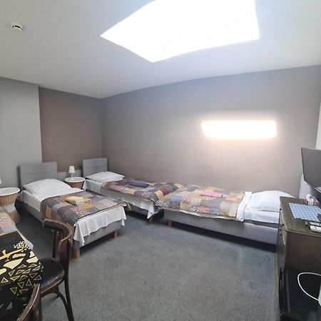 Es8Bar Motel Lozina Dış mekan fotoğraf