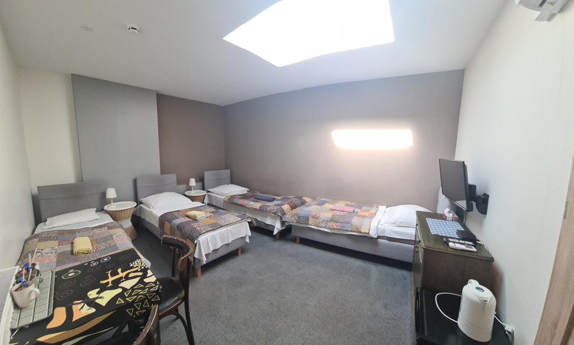 Es8Bar Motel Lozina Dış mekan fotoğraf