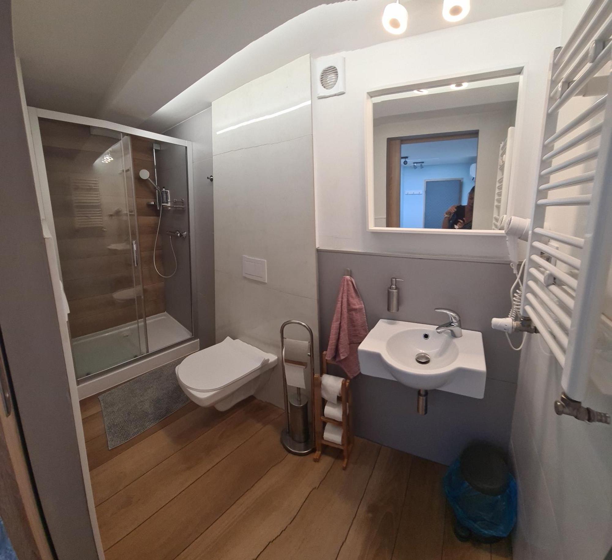 Es8Bar Motel Lozina Dış mekan fotoğraf