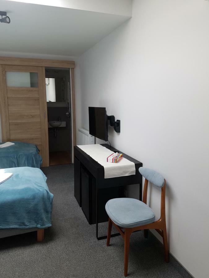 Es8Bar Motel Lozina Dış mekan fotoğraf
